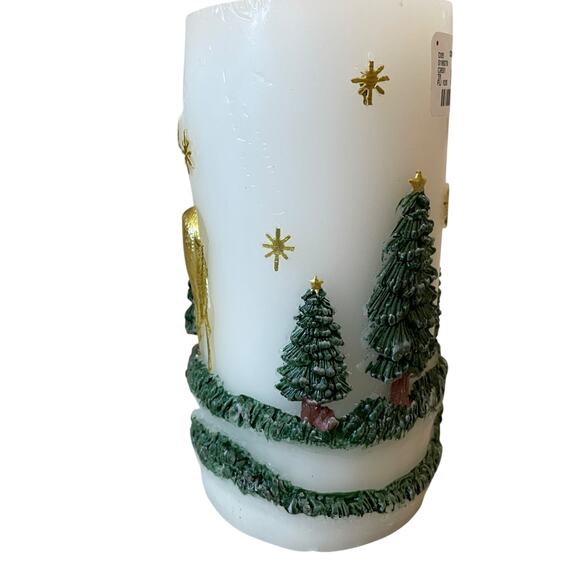 Christmas Pillar Candle Set of 2 Embossed Reindeer & Christmas Pine Trees 6" NEW - Picture 9 of 13